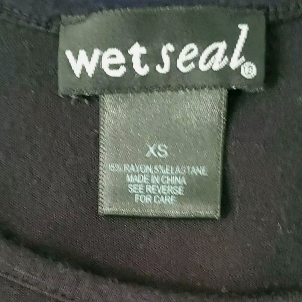 Wet Seal Junior's Black Fitted Wide Strap Sun Dress Size XS - Picture 5 of 6